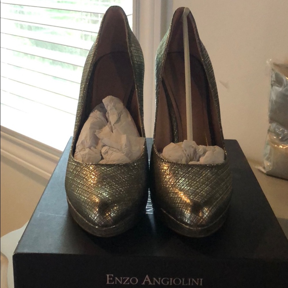 Enzo Angiolini Heel